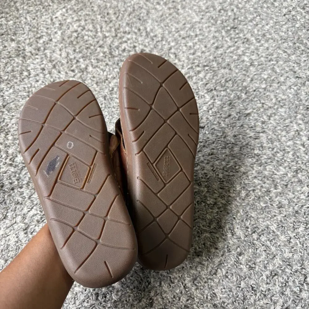 Born Brown Leather Comfort Flip Flops Thong Sandals Size 11 M